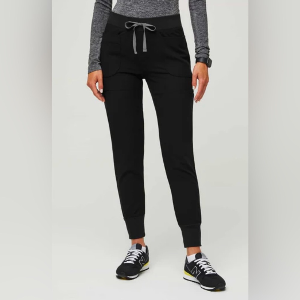 Figs Black Nepal - Skinny Jogger Scrub Pants